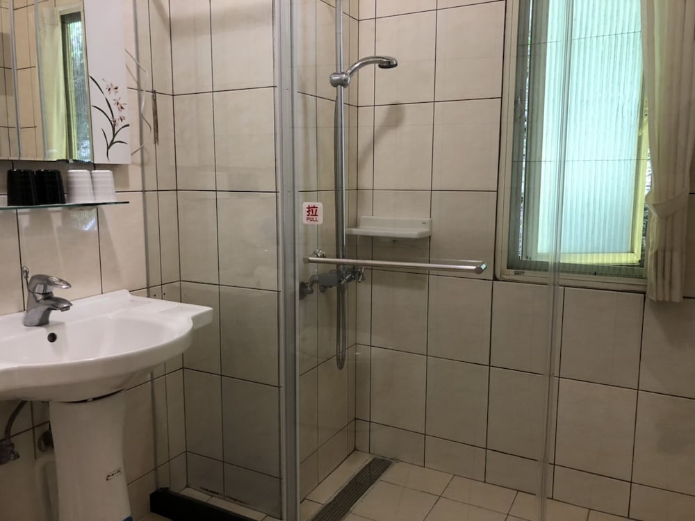 cingjing brilliant twins of seattle