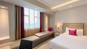 leedon hotel and suites surabaya
