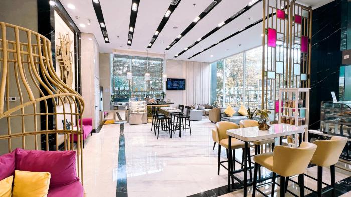 leedon hotel and suites surabaya