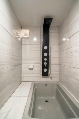 manantial hostal no 004