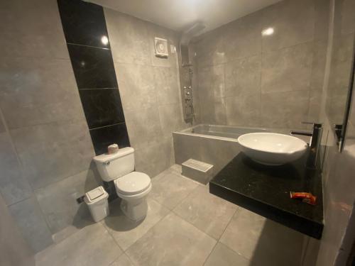 manantial hostal no 004