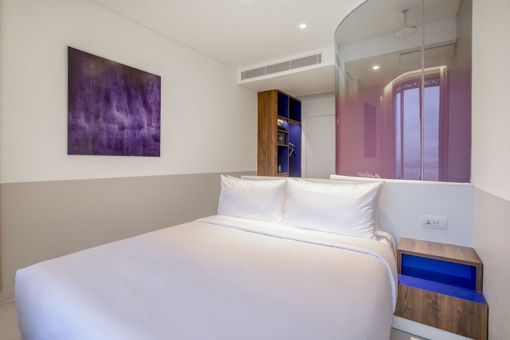 wink hotel danang riverside
