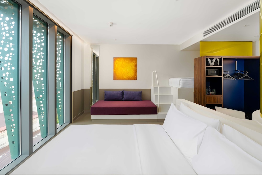 wink hotel danang riverside