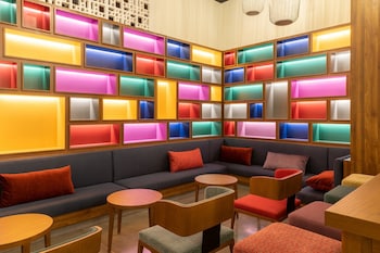 wink hotel danang riverside