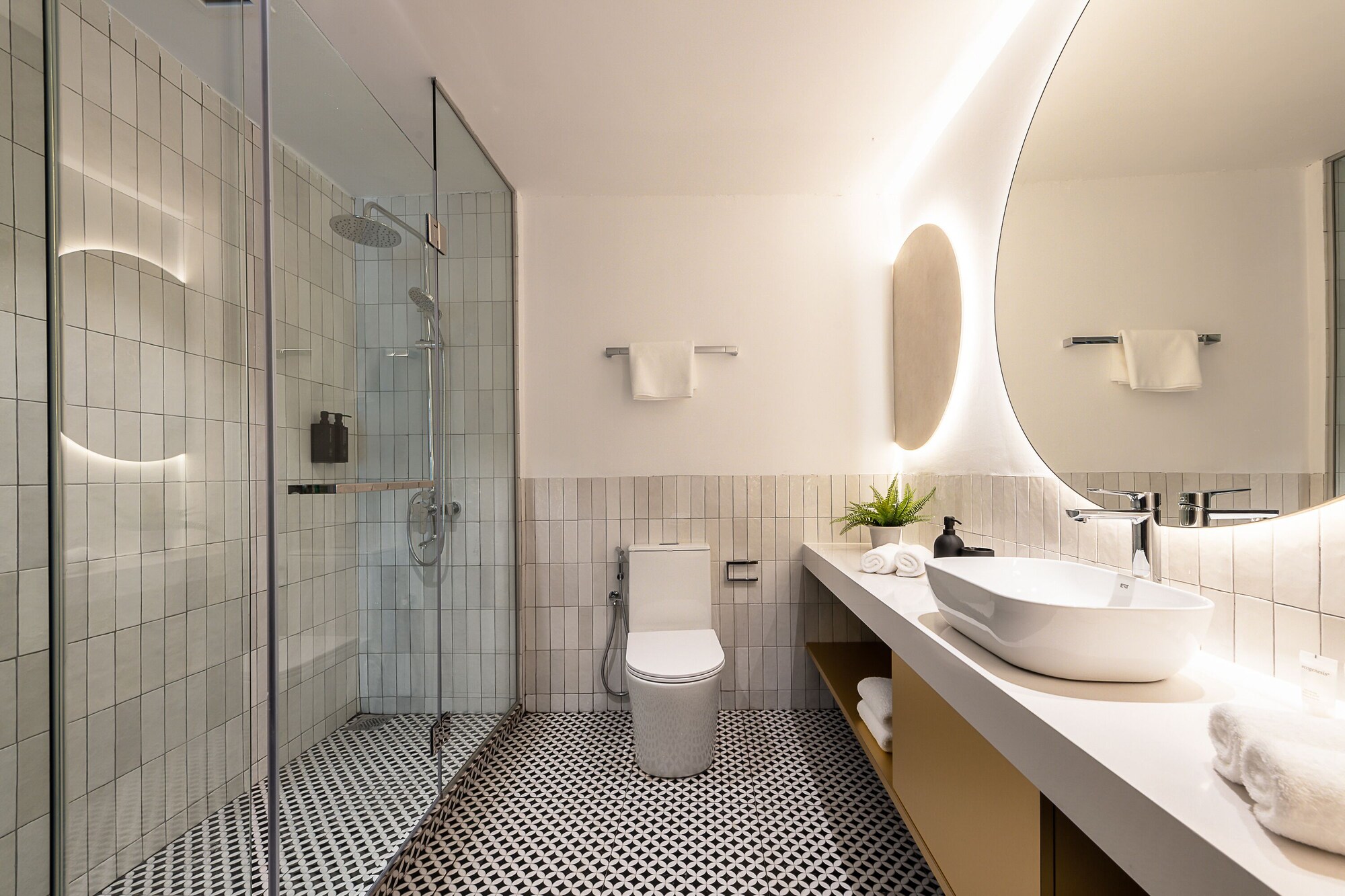 owen house by hmlet