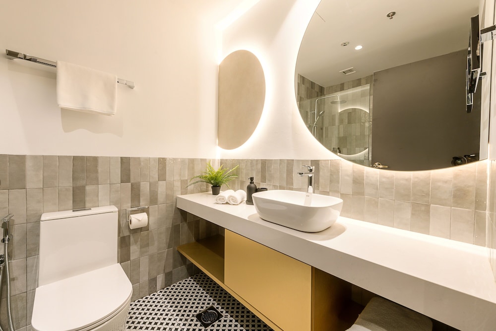 owen house by hmlet