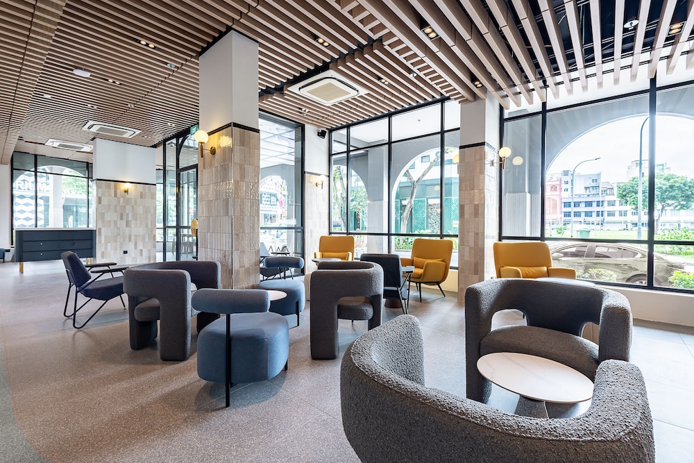 owen house by hmlet