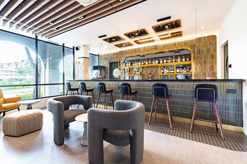 owen house by hmlet