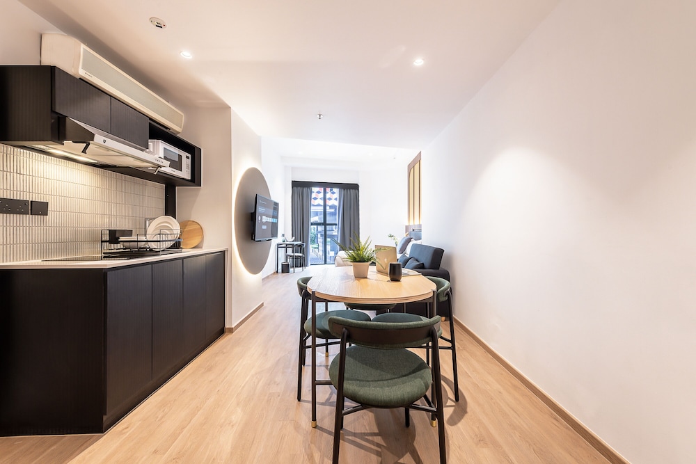 owen house by hmlet