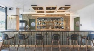 owen house by hmlet