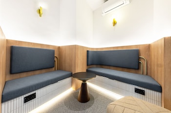 Owen House By Hmlet,Little India>>Central Singapore,3 star