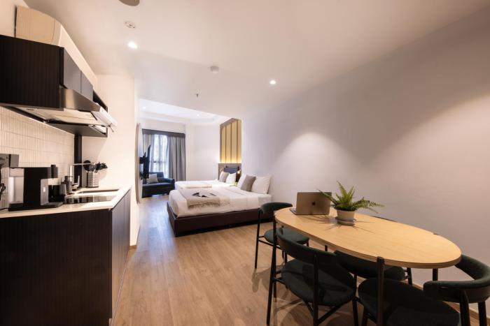 owen house by hmlet