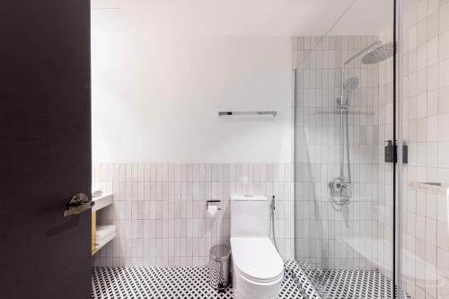 owen house by hmlet