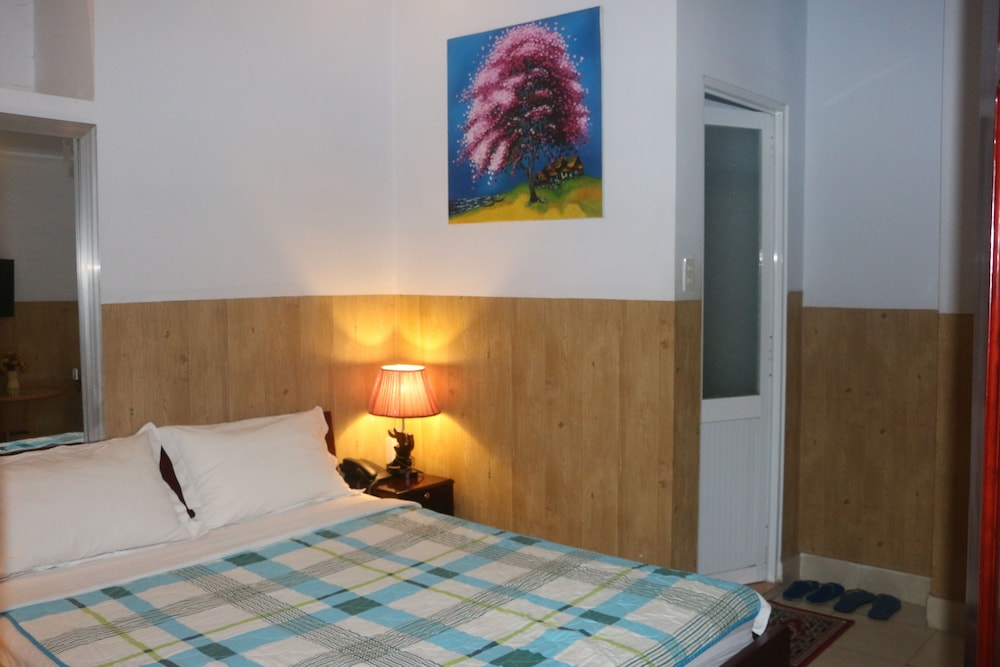 kim long hotel