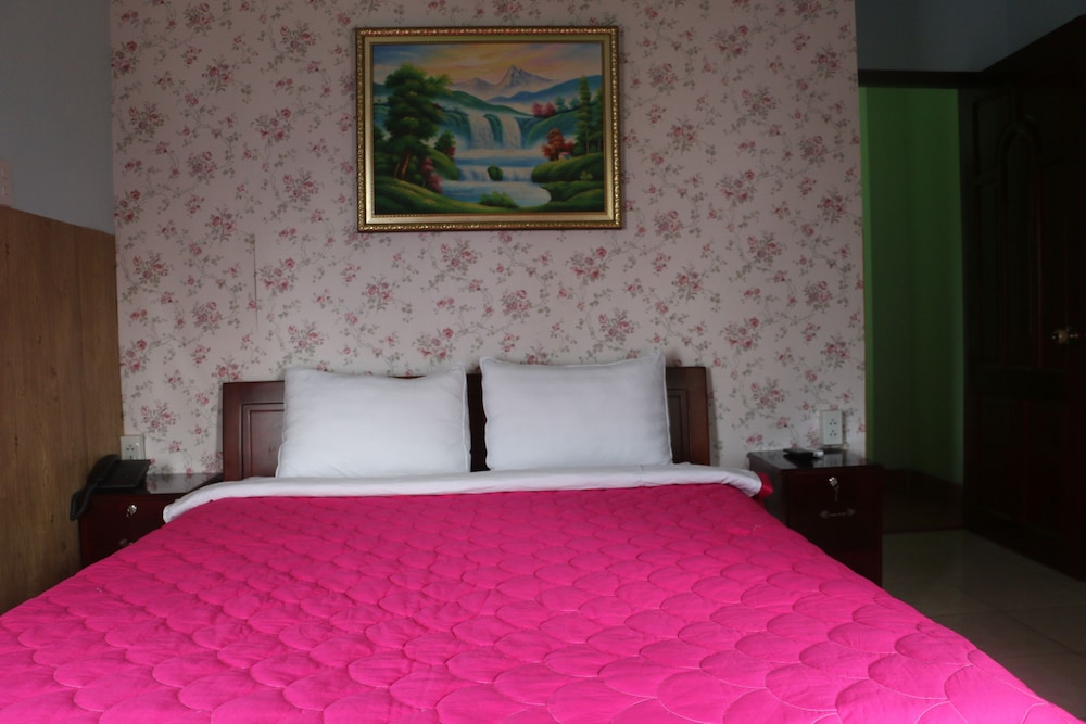 kim long hotel