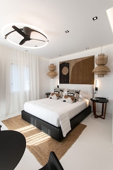eden beachfront residences and suites