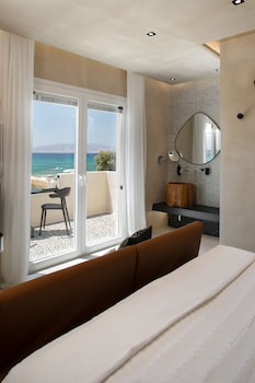 eden beachfront residences and suites