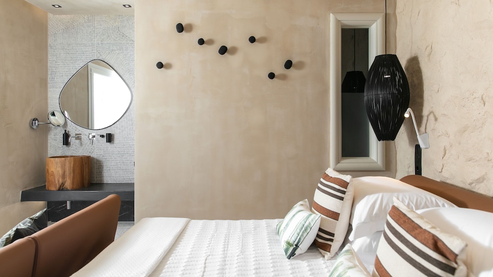 eden beachfront residences and suites