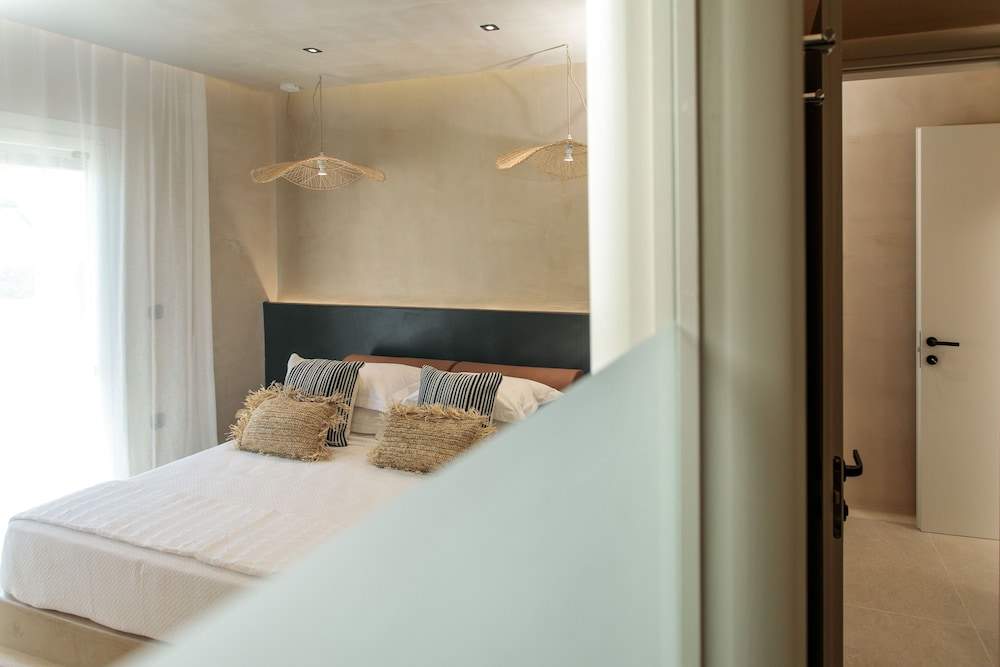 eden beachfront residences and suites
