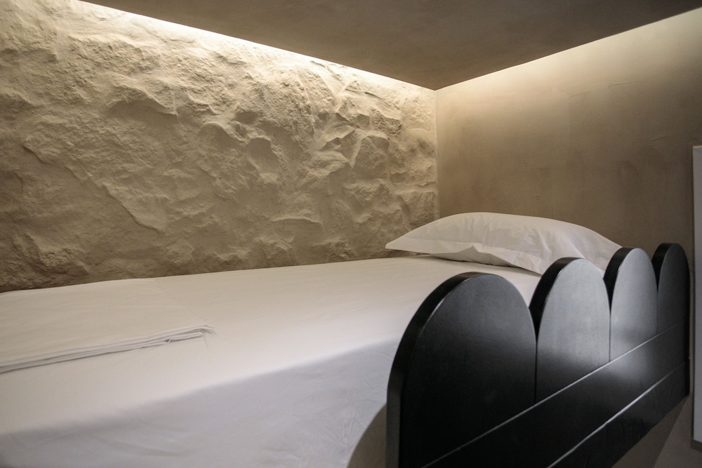 eden beachfront residences and suites