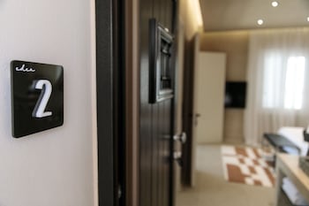 eden beachfront residences and suites
