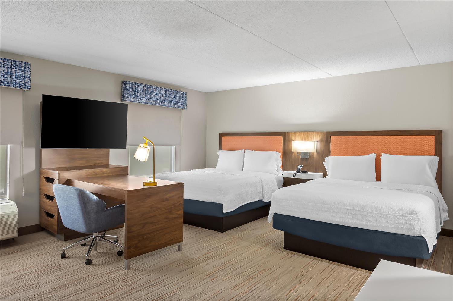 hampton inn and suites bolingbrook