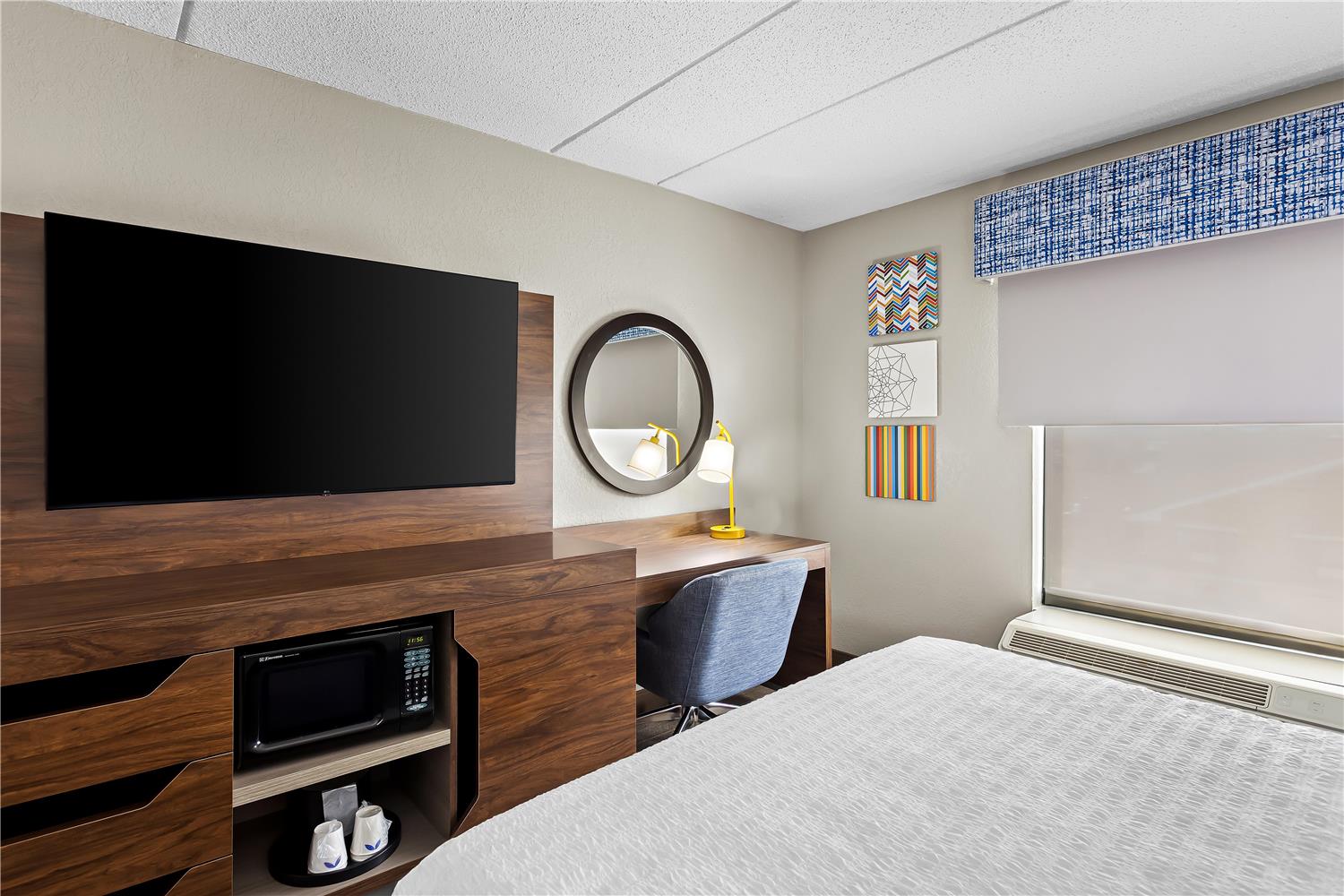 hampton inn and suites bolingbrook