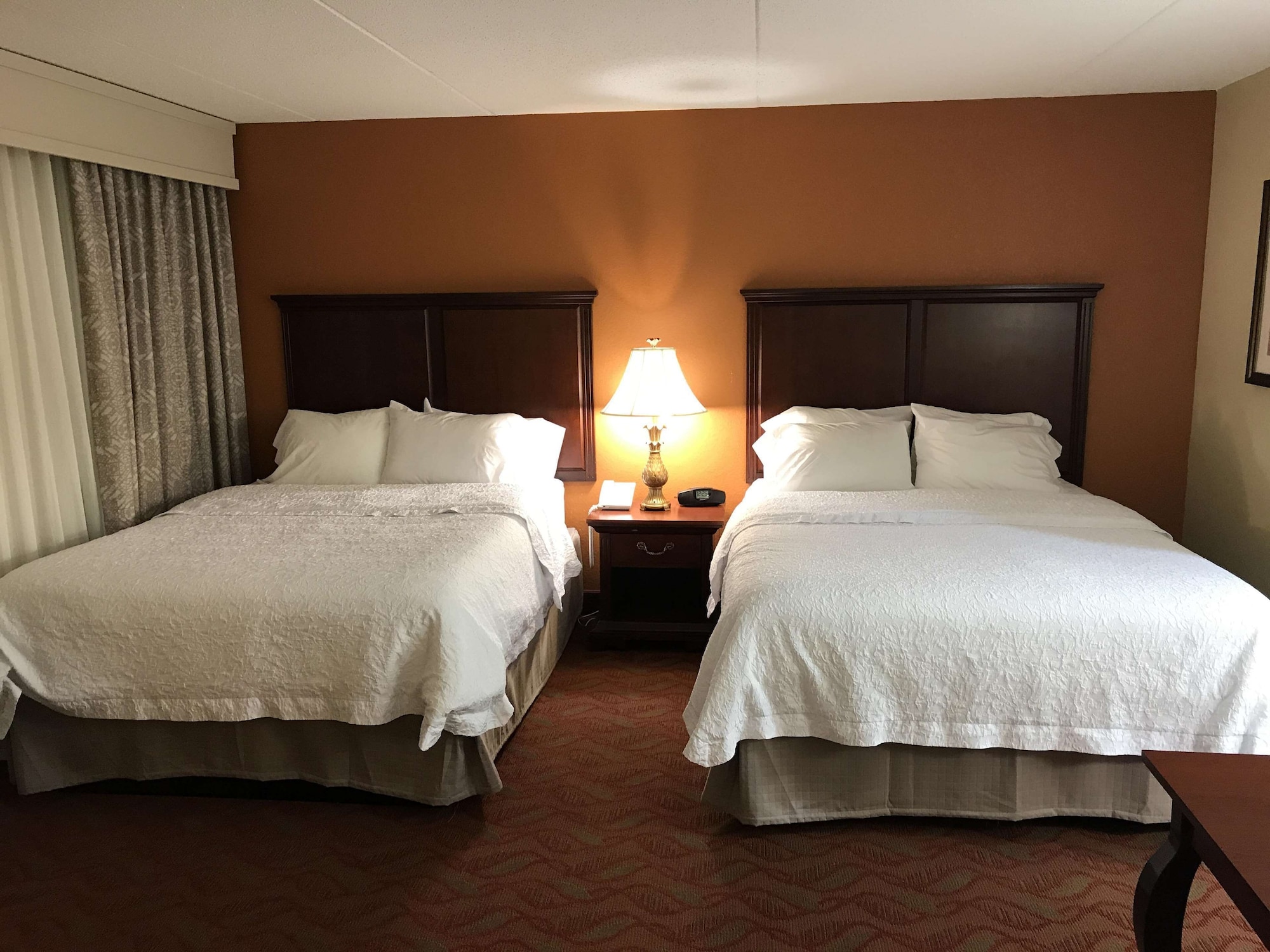 hampton inn and suites bolingbrook