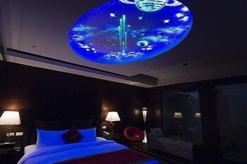 golden hotspring hotel