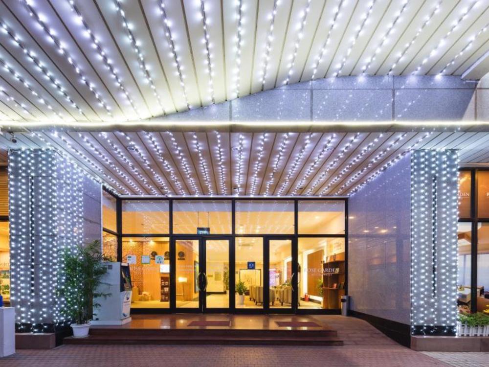 rose garden residence