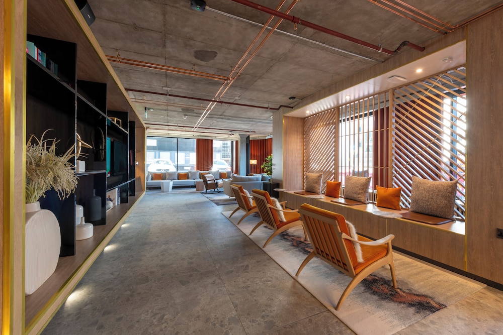 sandman signature glasgow hotel