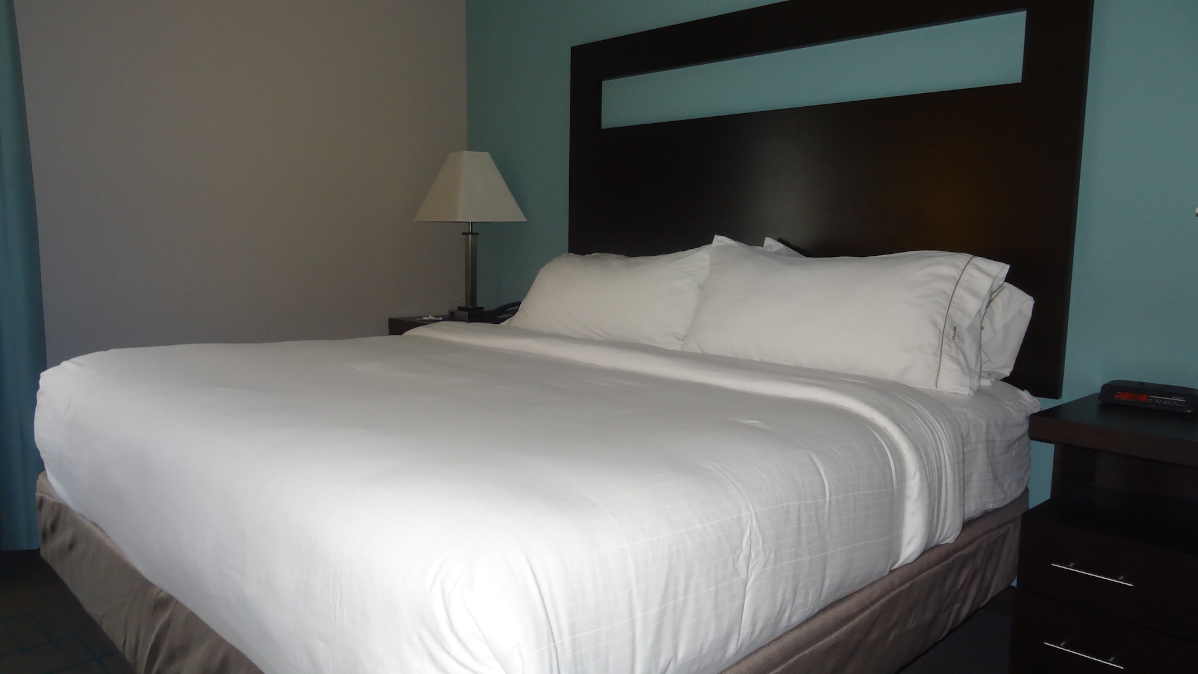 holiday inn express kansas city bonner springs by ihg