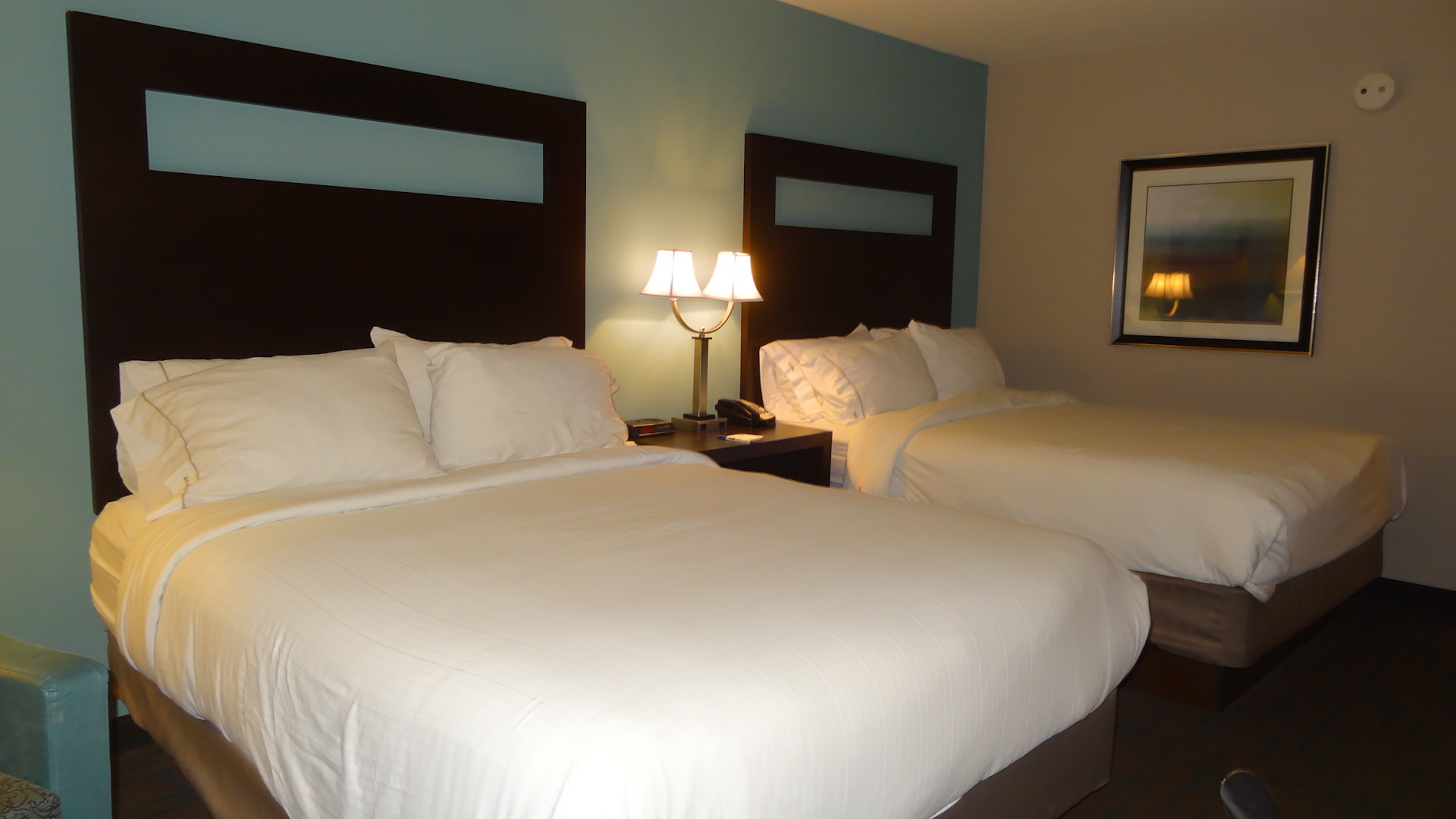 holiday inn express kansas city bonner springs by ihg