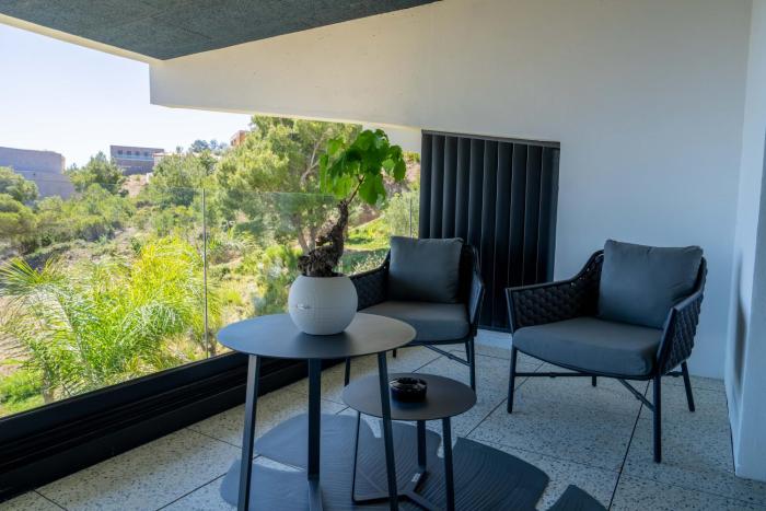 suite 28