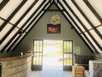outback kenya lodge