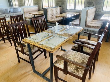 outback kenya lodge
