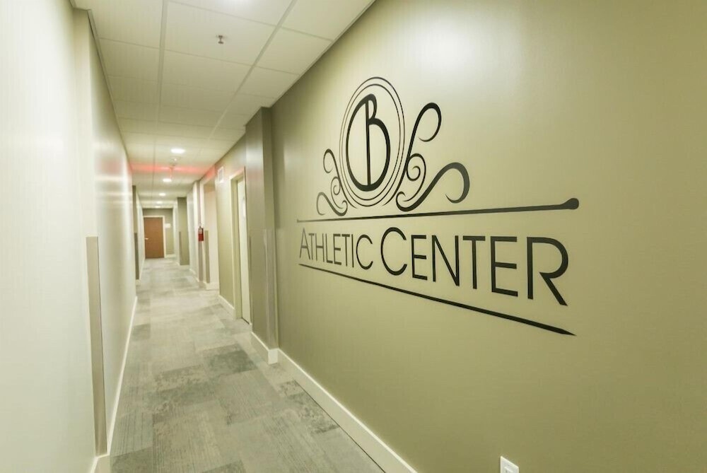 signature condo in the heart of nola