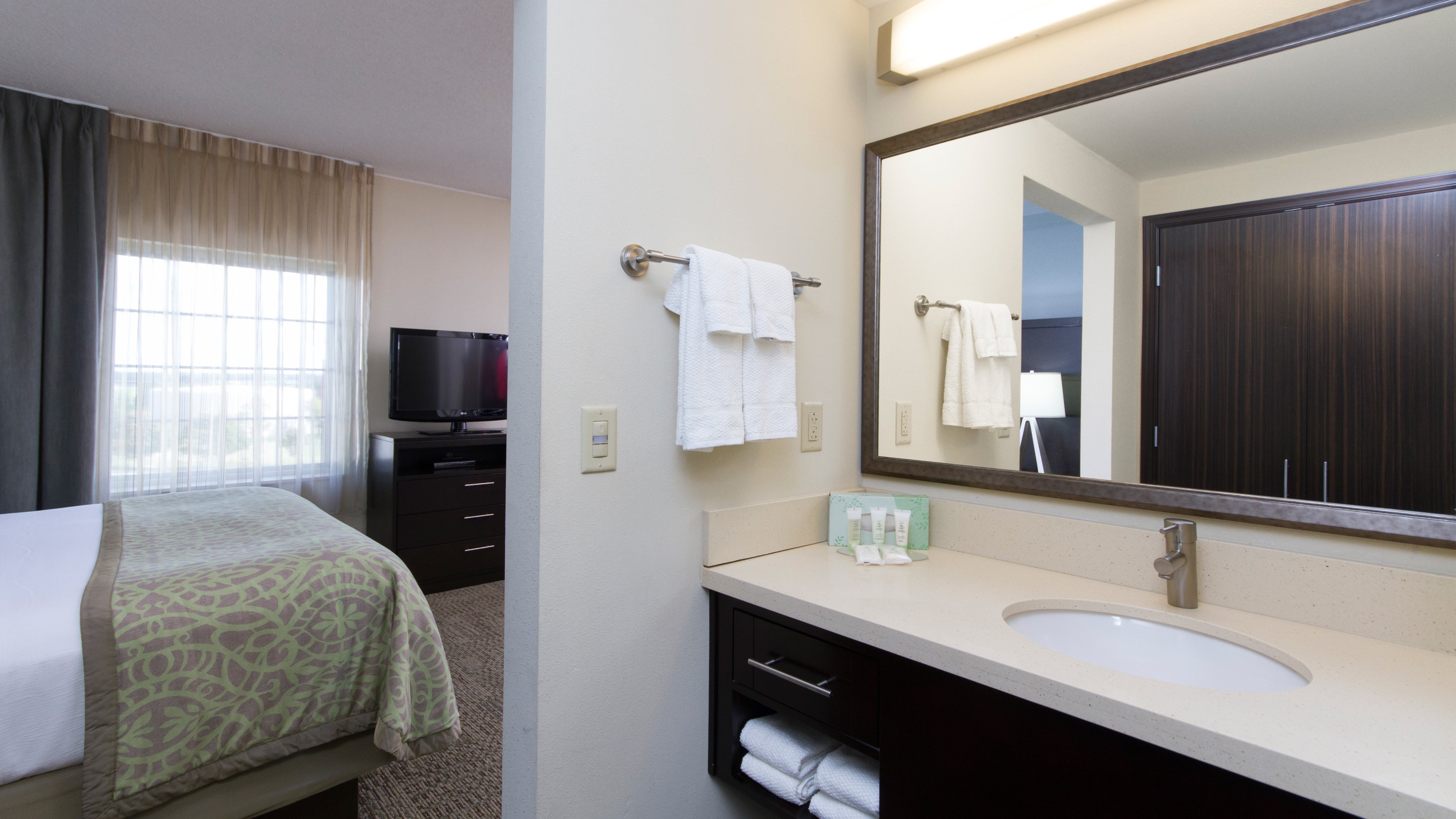 staybridge suites buffalo amherst by ihg