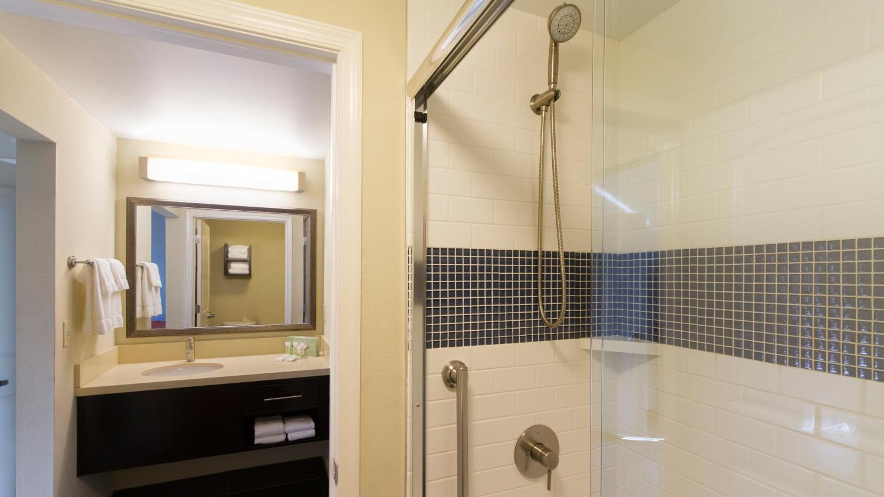 staybridge suites buffalo amherst by ihg