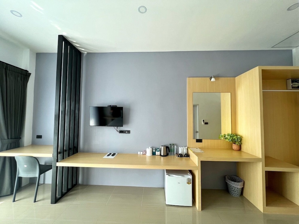 blue moon boutique resort