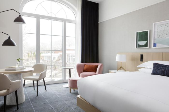 kimpton the forum hotel an ihg hotel