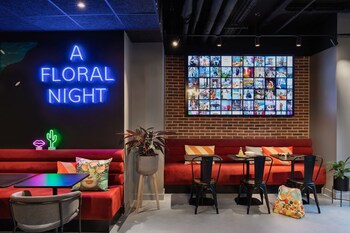 moxy amiens