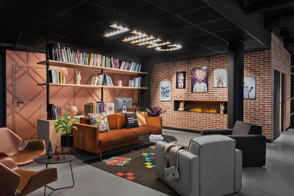 moxy amiens