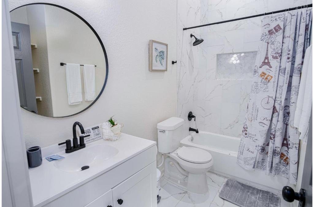 magnificent 4br near famous riverwalk and downtown