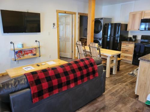 keweenaw waters resort