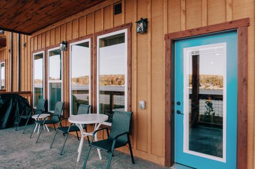 keweenaw waters resort
