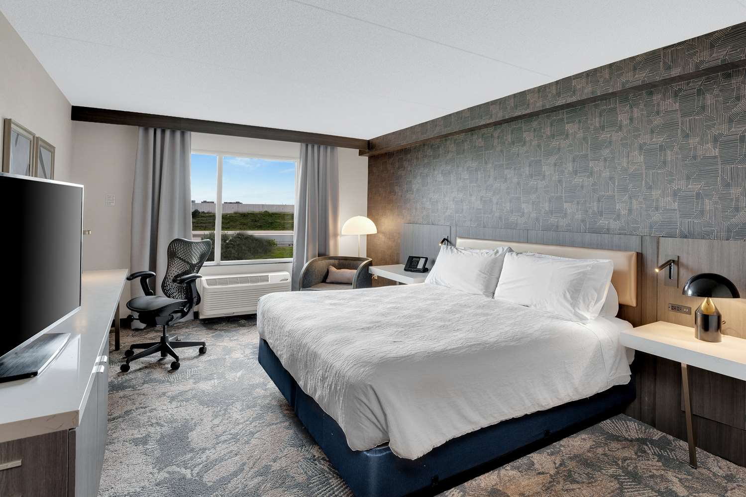 hilton garden inn toronto brampton