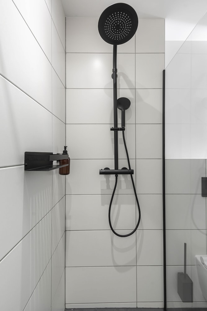 village by maier kontaktloser check in