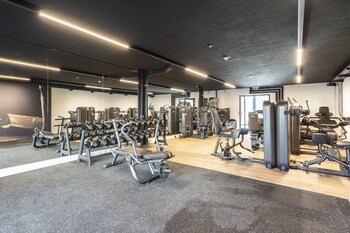 village by maier kontaktloser check in