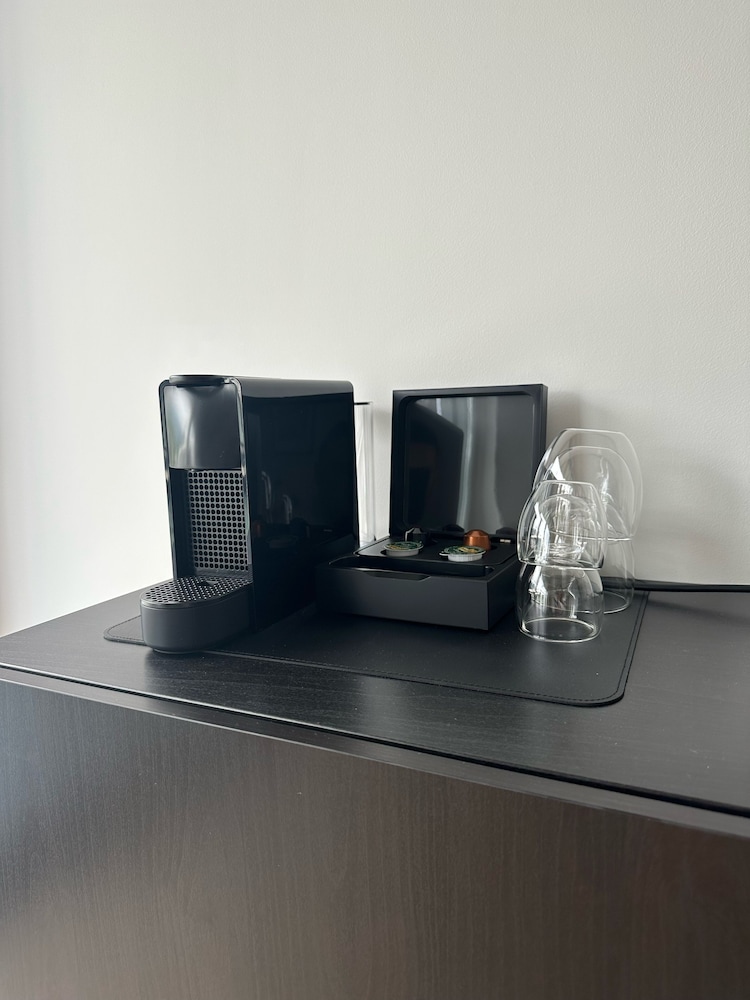 village by maier kontaktloser check in